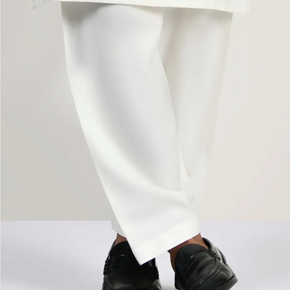 Men's Off White Cotton Silk shalwar by Junaid Jamshed in Size Medium